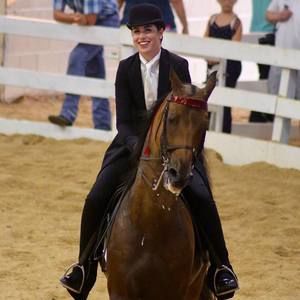 Meet your Posher, Beth