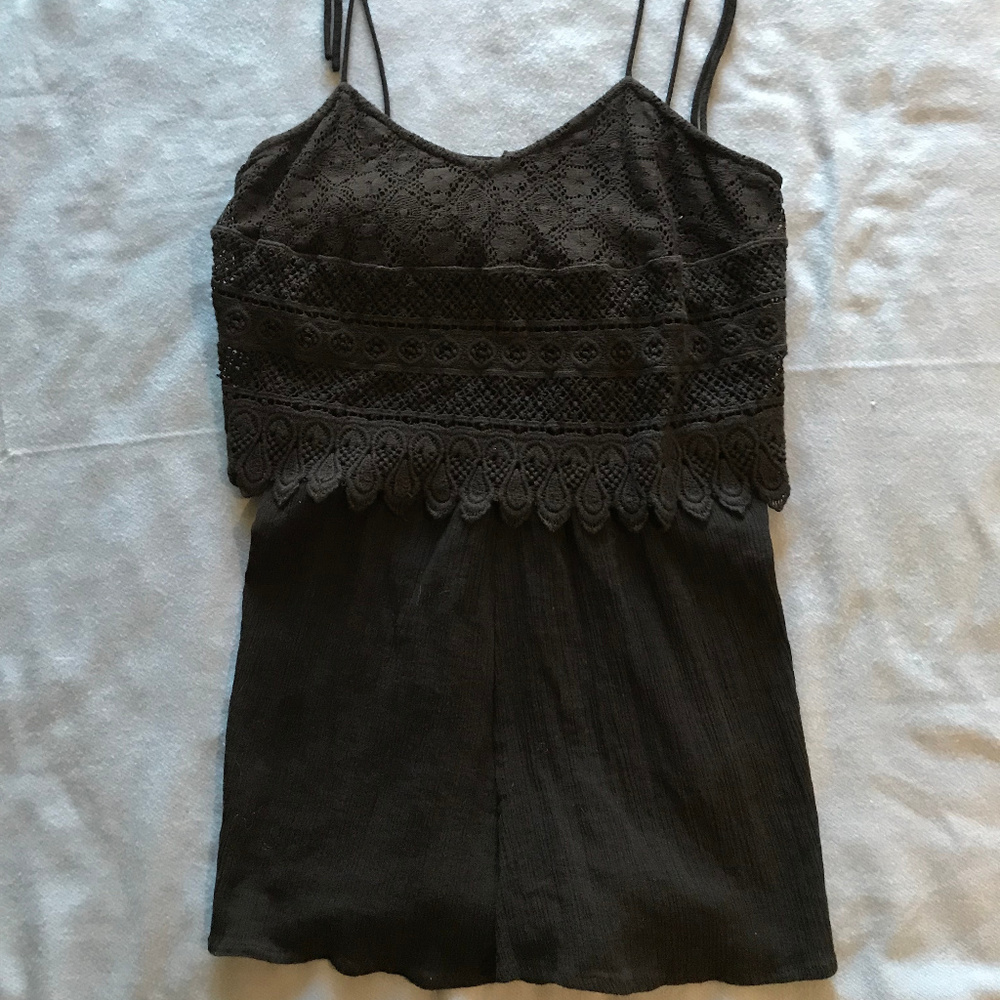 🔹SOLD🔹TopShop black guazy romper w/ lace overlay