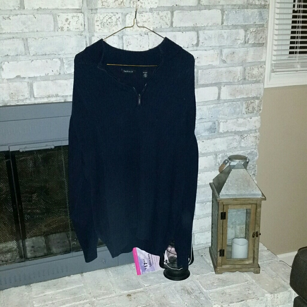 Van Heusen blue top