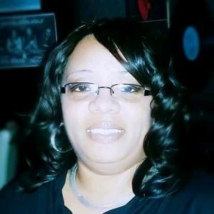 Meet your Posher, Pamela