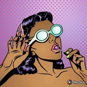 Meet your Posher, Selena