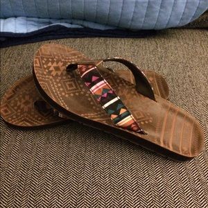 Women's mukluks flip flops