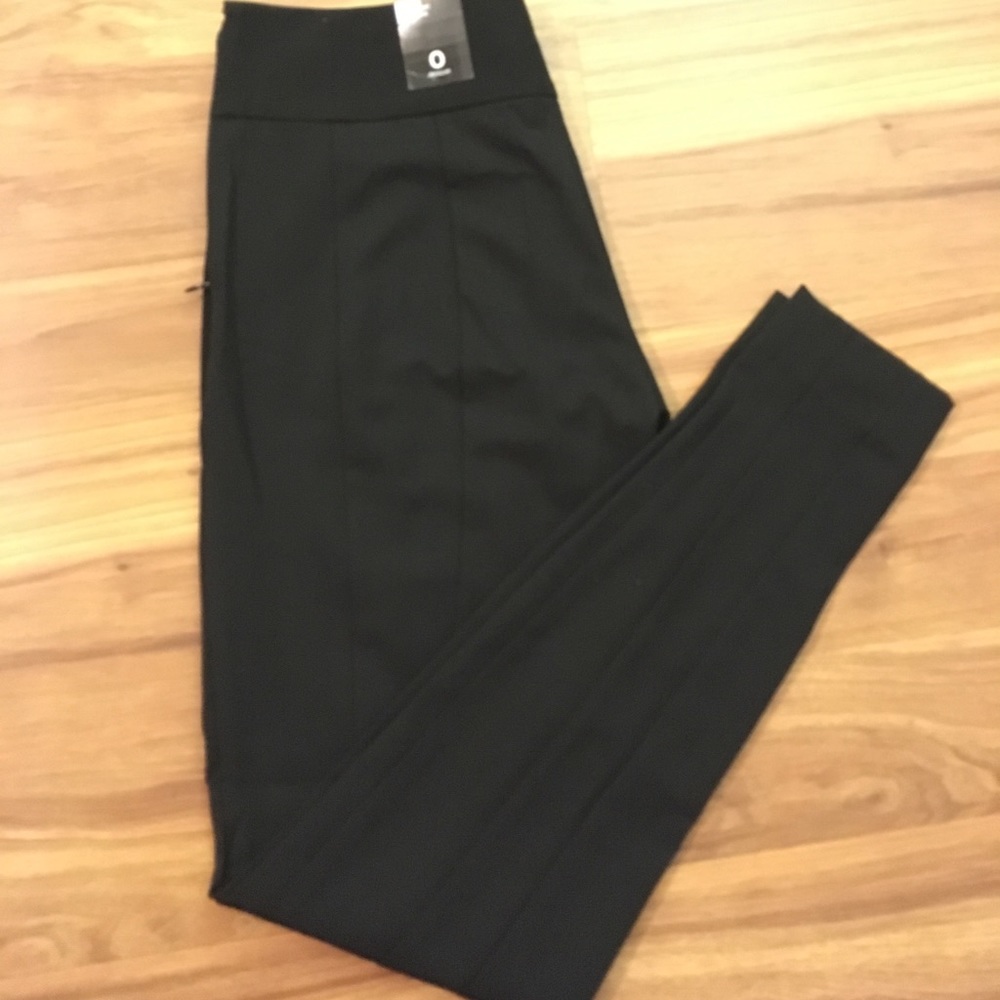 NWT The Limited legging dress pant. Size 0