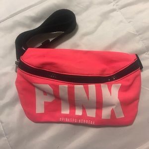 VS Pink fannypack 🎒