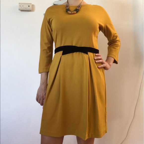 Girls from Savoy (Anthropologie) Yellow dress - Picture 2 of 7