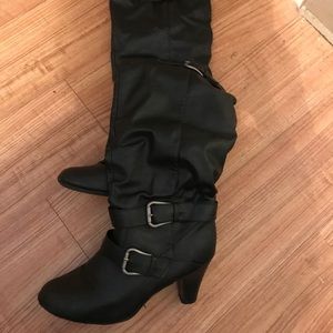 Womans Boots with heels