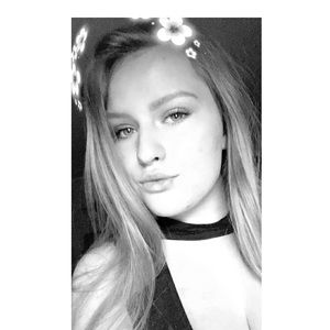 Meet your Posher, Kristina