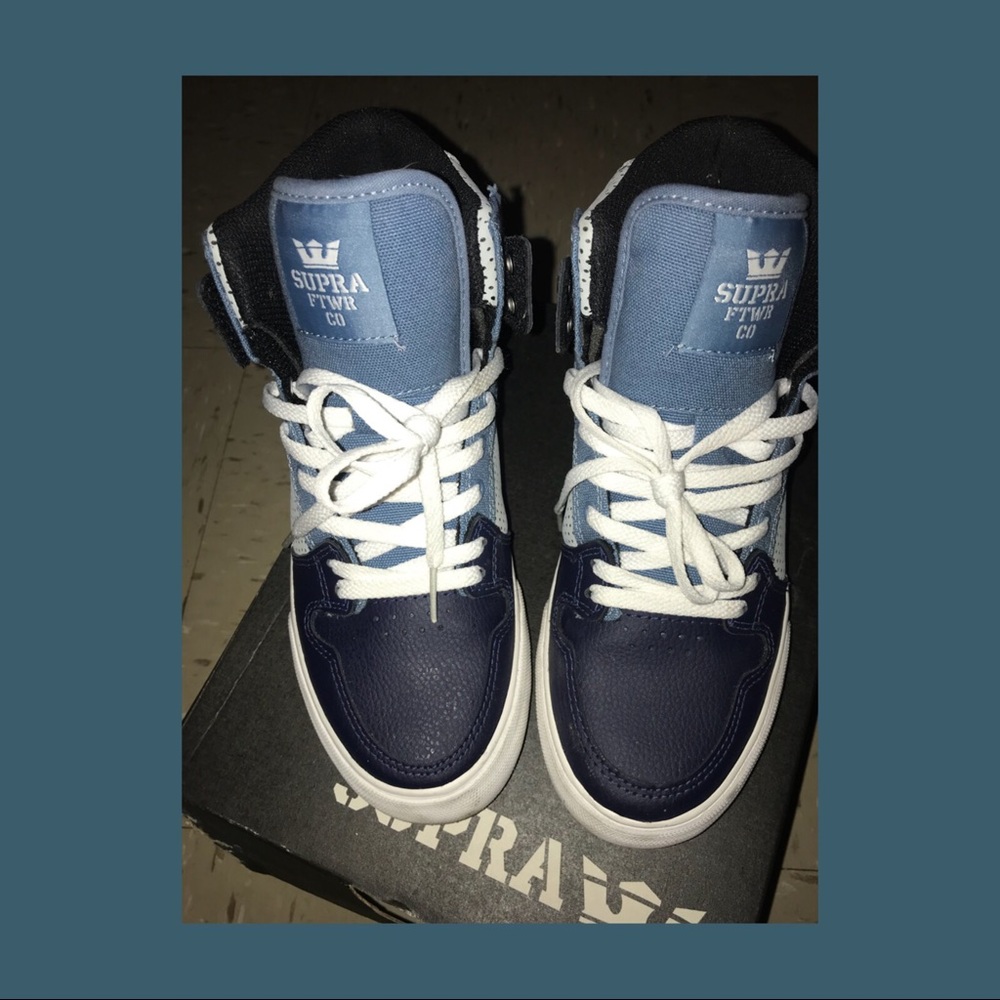 Supra Sneakers 4 no box