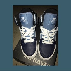 Supra Sneakers 4 no box