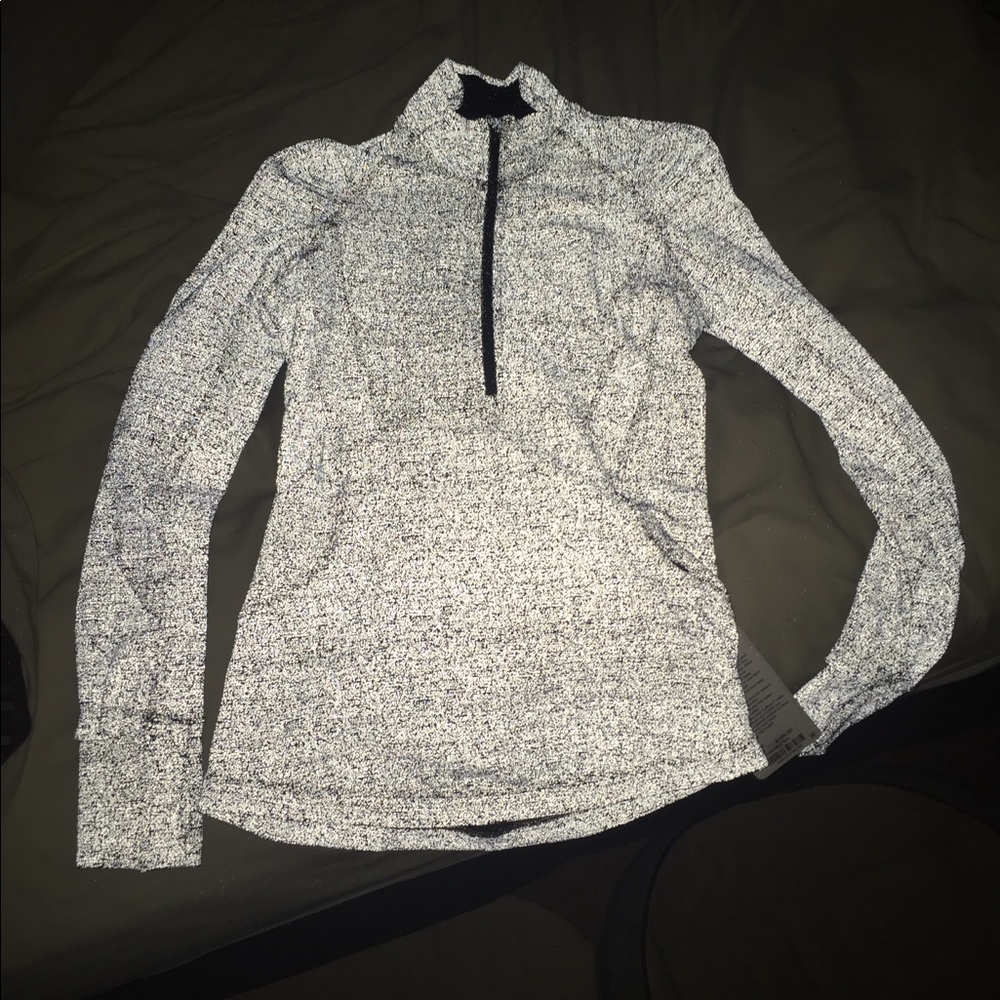 Lululemon extra mile half zip reflective