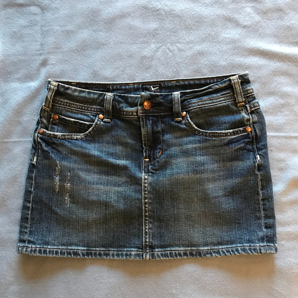 🔹SOLD🔹Vigoss Denim Mini Skirt, Distressed