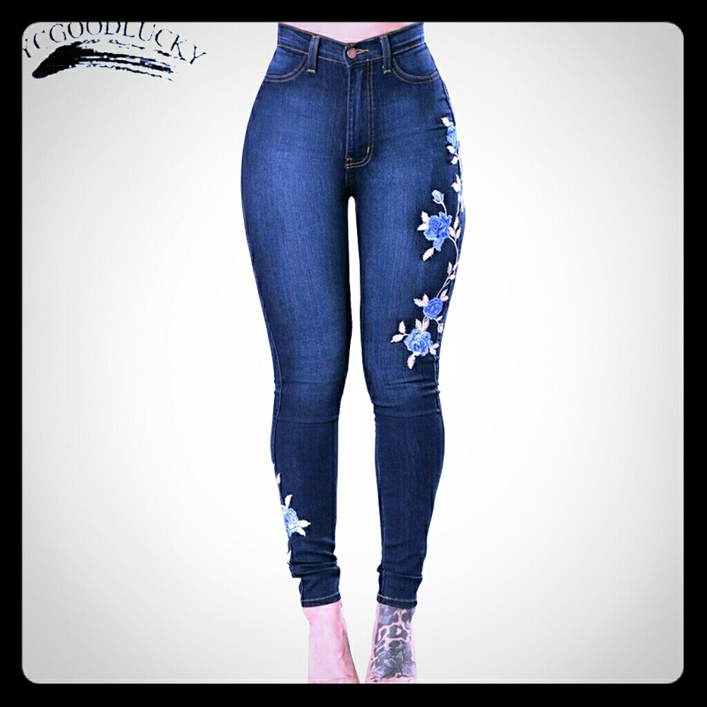 EMBROIDERED SKINNY JEANS. PLEASE READ DESCRIPTION.