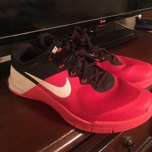 Nike’s Men tennis Shoes