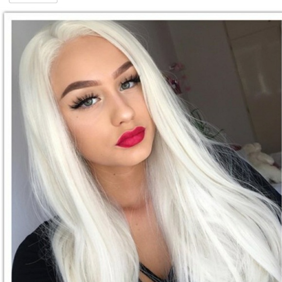 White Blonde Lacefront Wig 22-26 inches main image 4