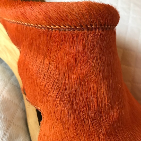 Orange clogs - Picture 5 of 5