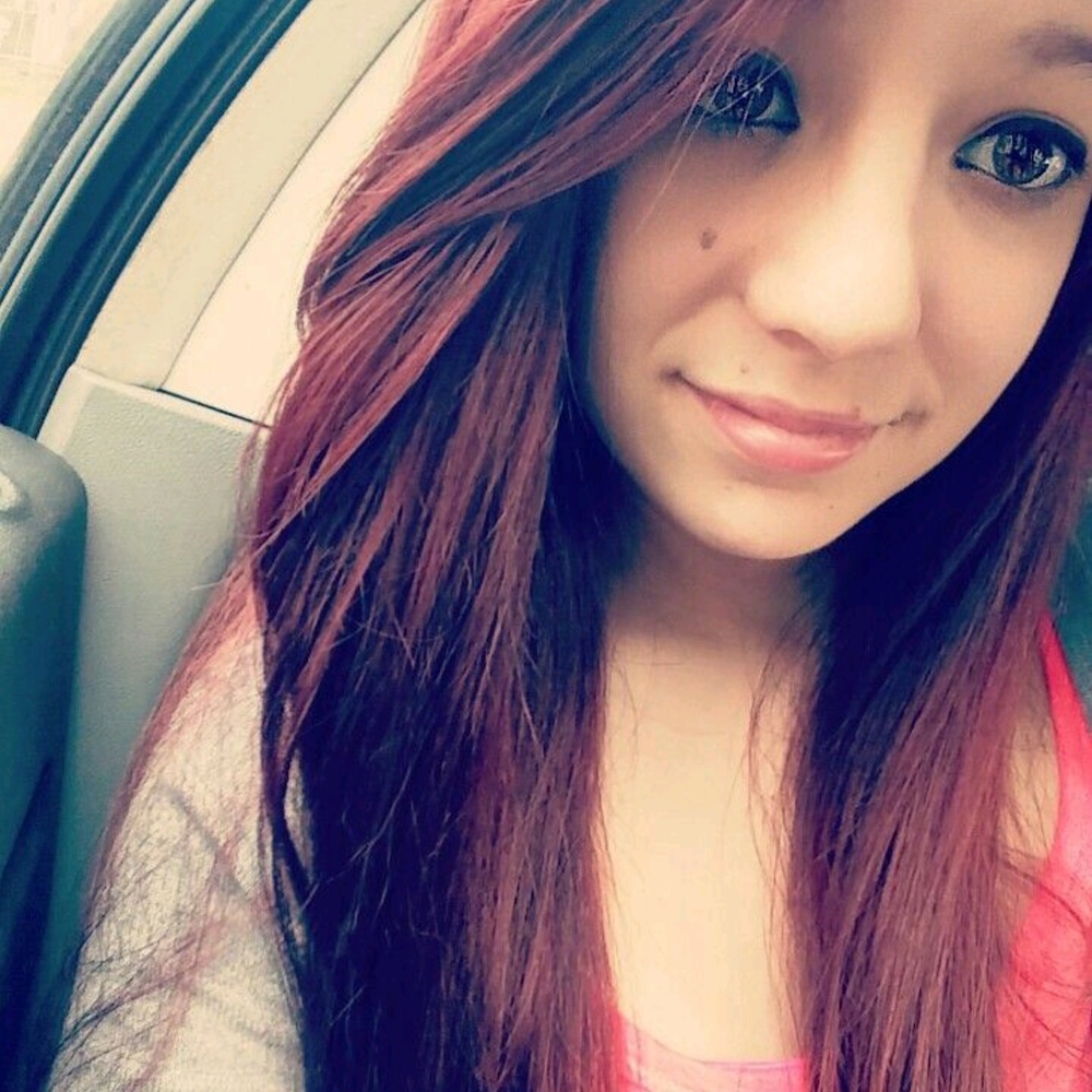 Meet your Posher, Kara