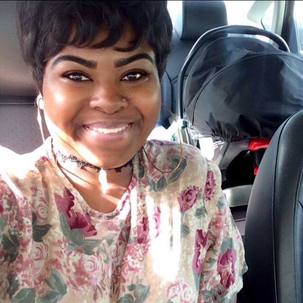 Meet your Posher, Vanessa