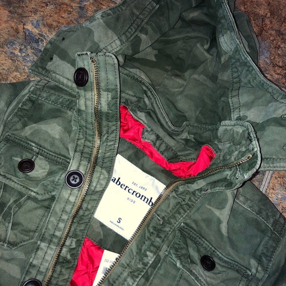 Boys Abercrombie winter parka- Camo
