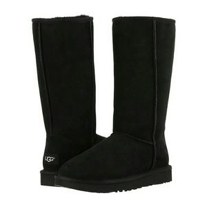 Black Classic Tall Uggs