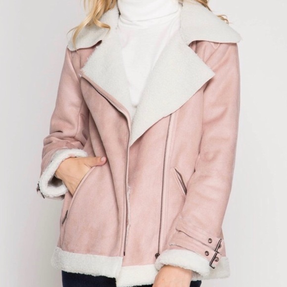 🌟Faux Shearling Jacket🌟 - Picture 2 of 5