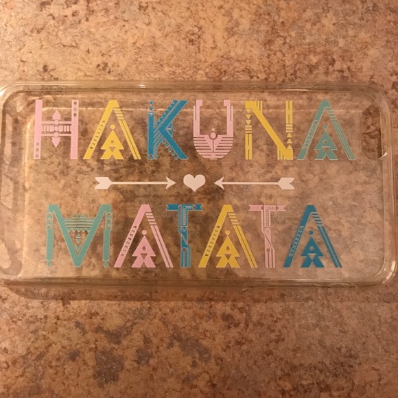 Very gently used Hakuna Matata IPhone 6s+ Case - Picture 2 of 3