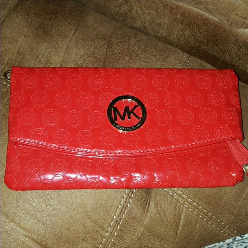 Michael KORS clutch reposh