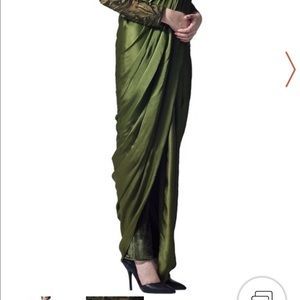 Meet your Posher, Shalini