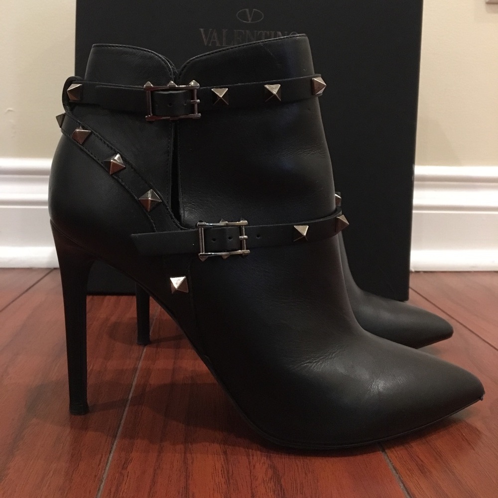 Valentino Rockstud Noir Booties