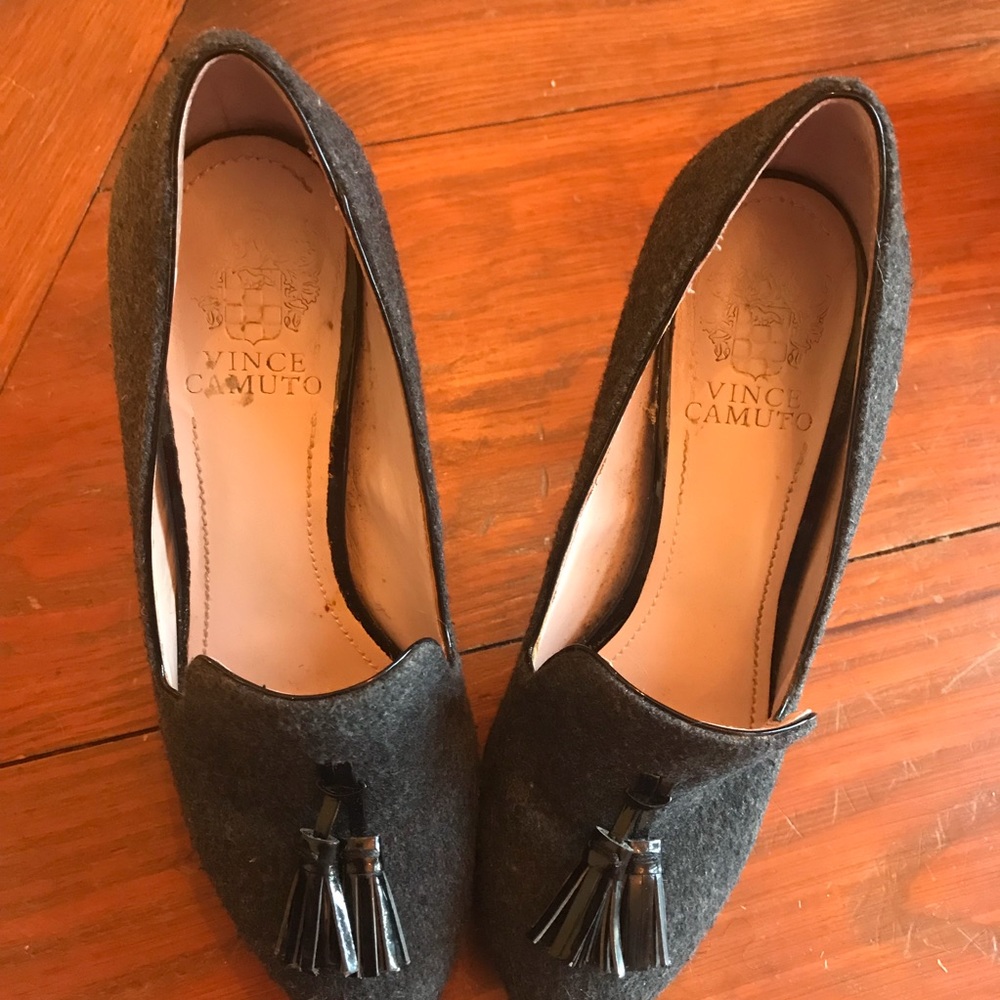 VINCE CAMUTO Emmi Platform Suede Tassle Pumps 6.5 - Picture 6 of 8