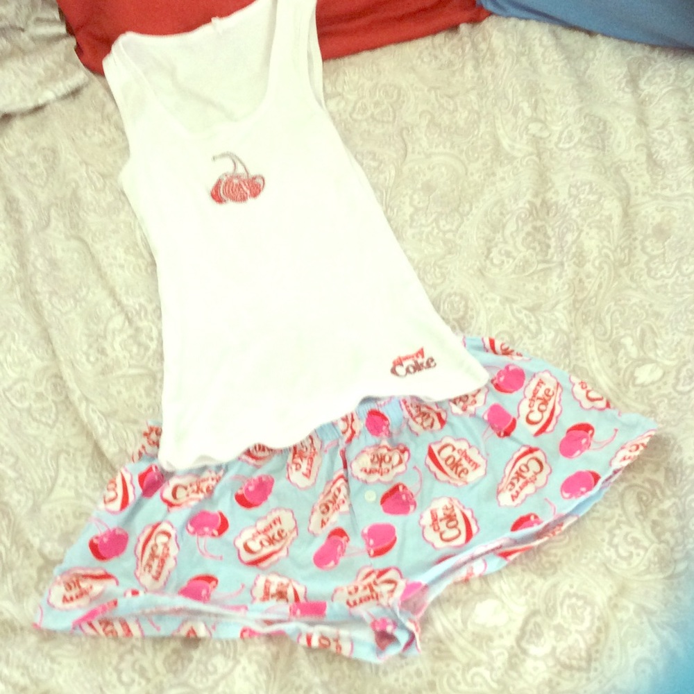 Cherry coke sleeping set 🍒
