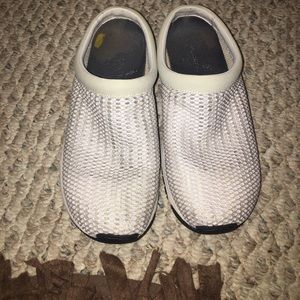 Used Merrell’s size 7.5