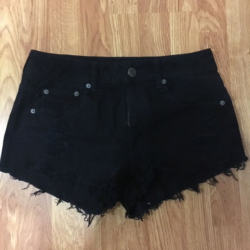 American Eagle Black Shorts Stretch (Size 6)