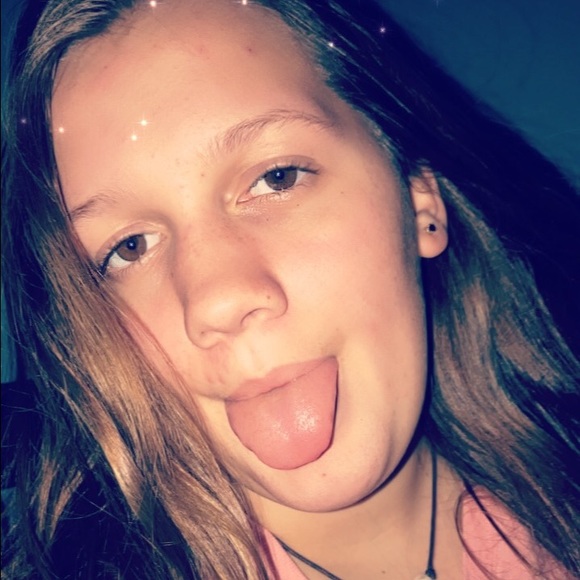 Meet your Posher, Michaela - Picture 1 of 1