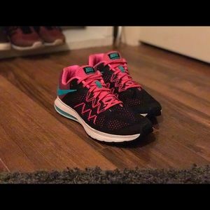 Woman's Nike Zoom Winflo 3