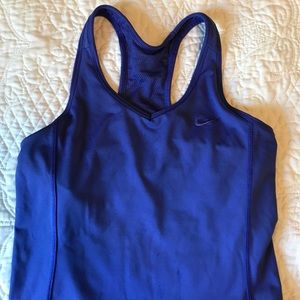 Nike DriFit razor back with mesh detail size M