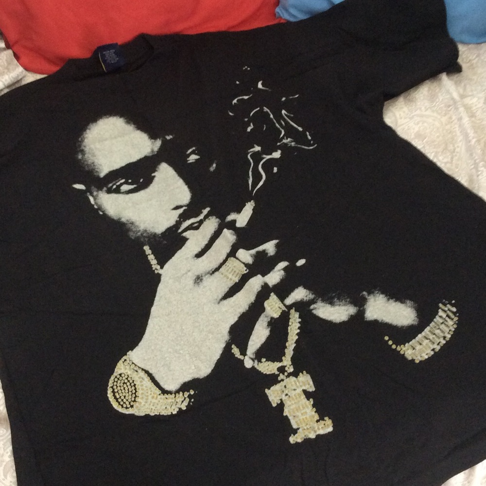Tupac tshirt