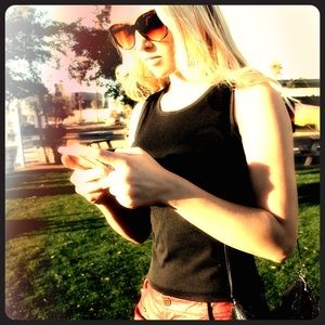 Meet your Posher, Ashznfire