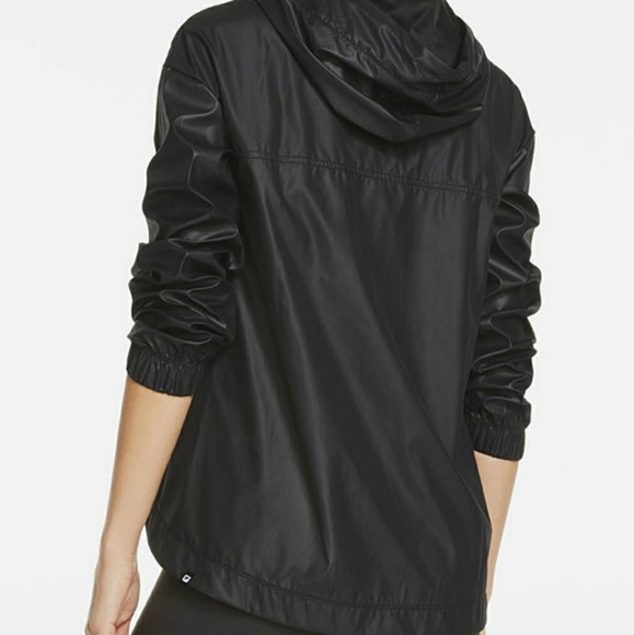 Fabletics Europa Pullover size Large - Picture 2 of 8