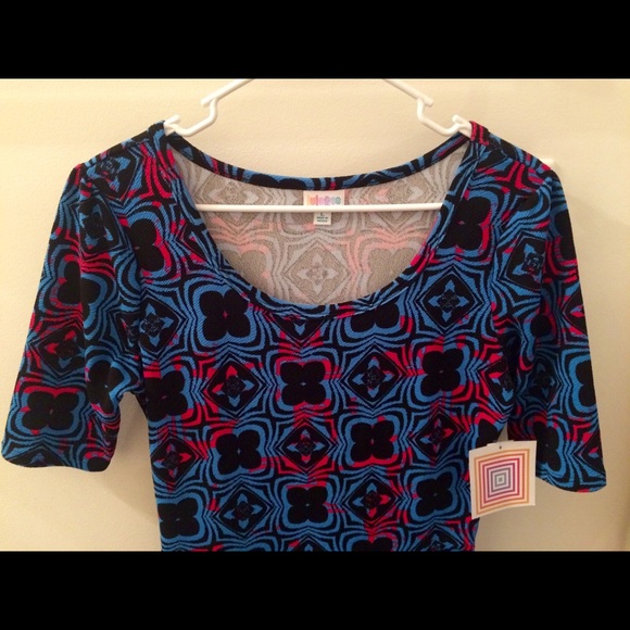 Nicole - Picture 2 of 3