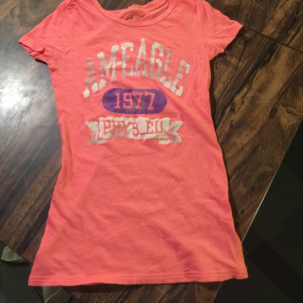 American eagle tee shirt