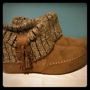 Ankle boot moccasins