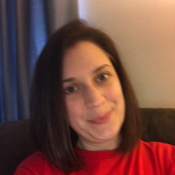 Meet your Posher, Kendra - Picture 1 of 1