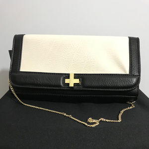 INC International Concepts Korra Clutch Black Whit