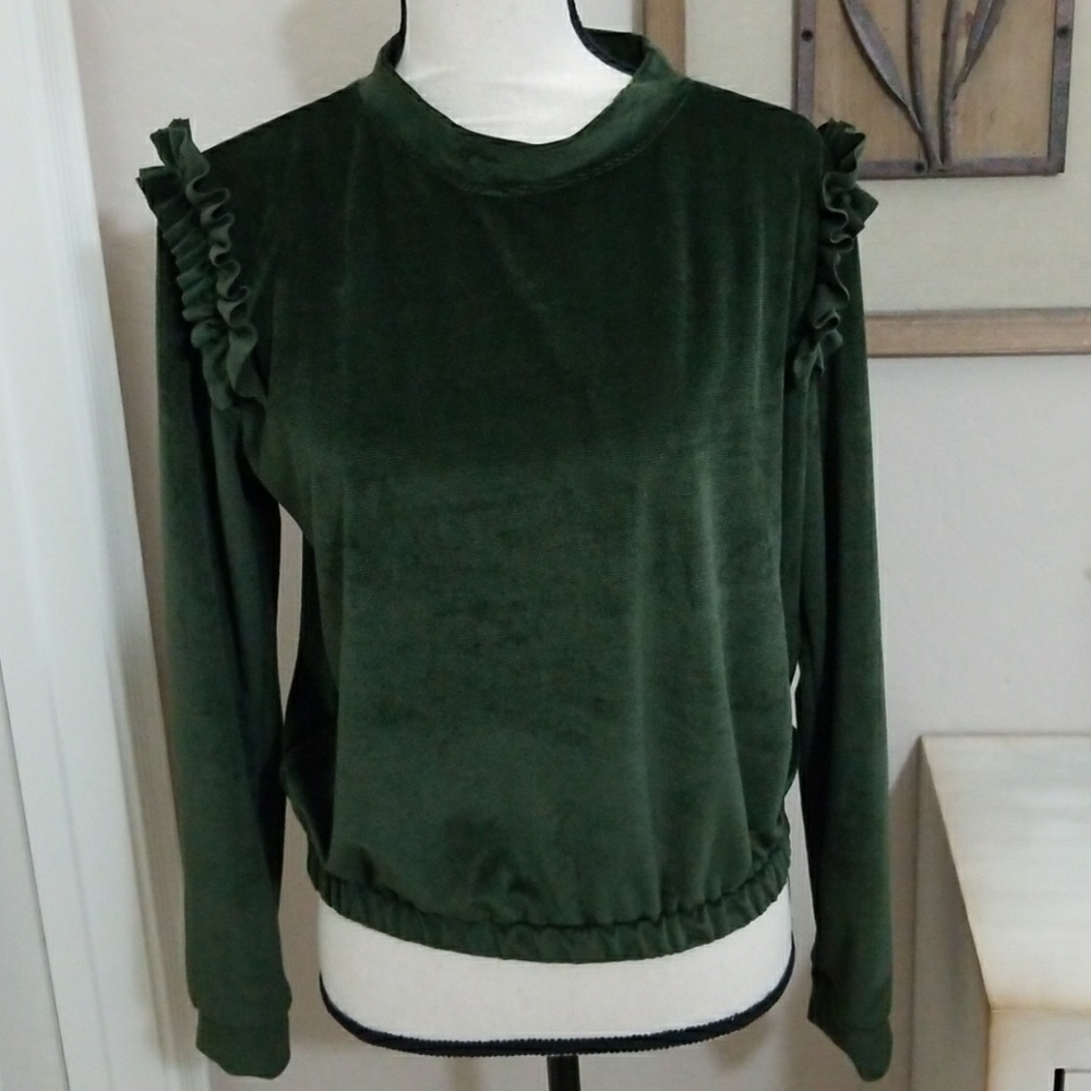 Long sleeve top
