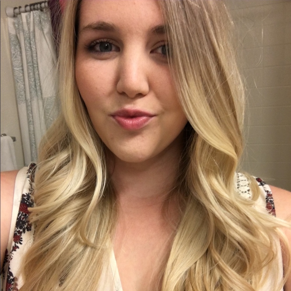 Meet your Posher, Katie