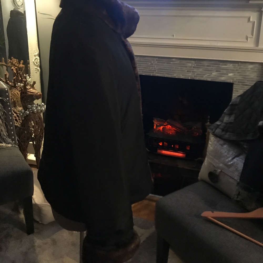 Jacket - Picture 2 of 5