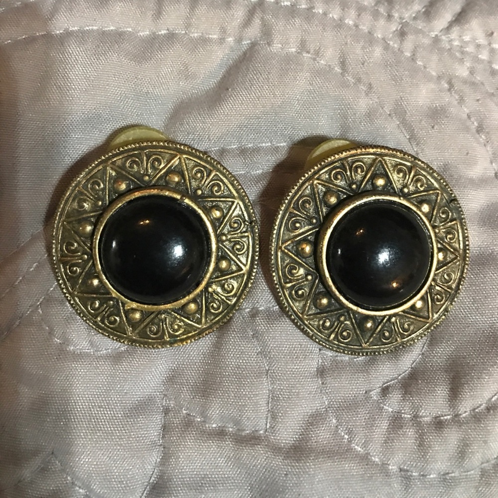 Earrings Bronze Metal w Black Stone