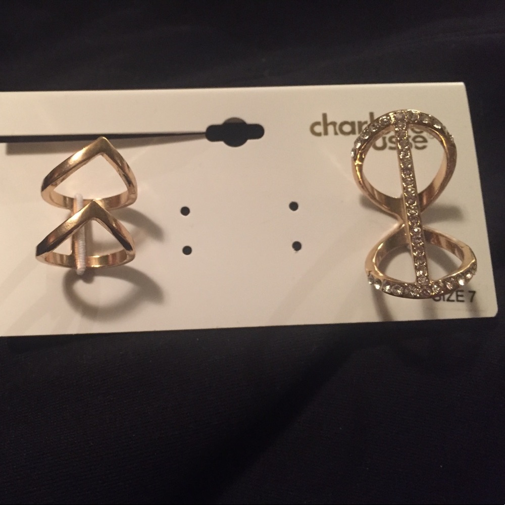 Gold plated rings. Super fun for a night out👗