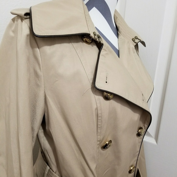 NWT* Khaki Trenchcoat BCBGeneration* - Picture 2 of 6