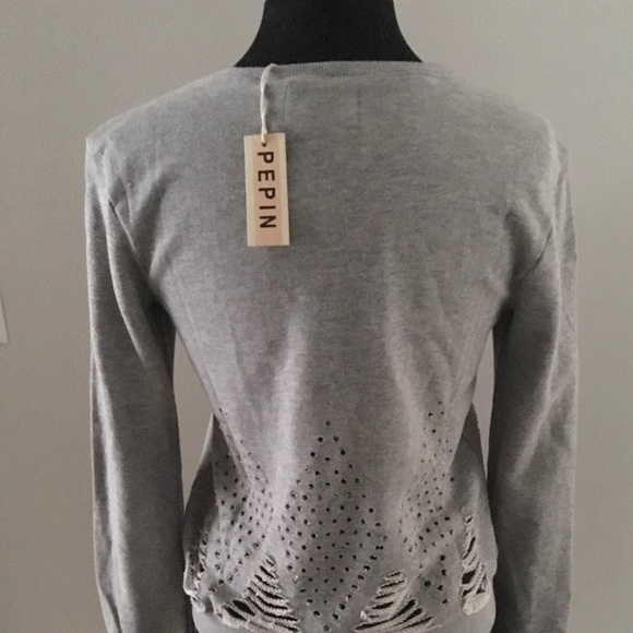 🎁SALE🎁 Distressed sweatshirt - Picture 2 of 4